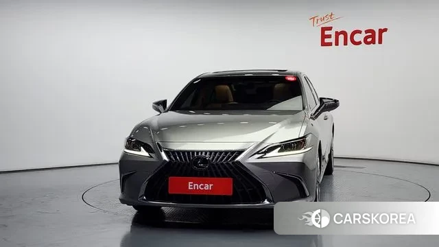 Lexus ES300h 7th generation id 3031835 из Кореи 13