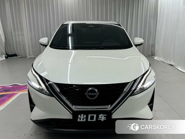Nissan Qashqai 2023 Белый из Китая, фото 3