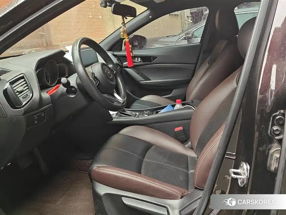 Mazda CX-4 id 4546346 из Китая 8
