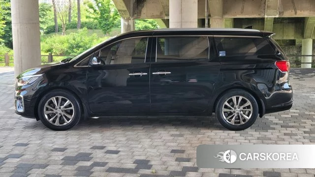 Kia The New Carnival id 4406329 из Кореи 13