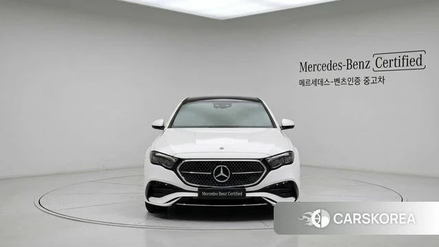 Mercedes-Benz E-Class W214 2025 Белый из Кореи, фото 5