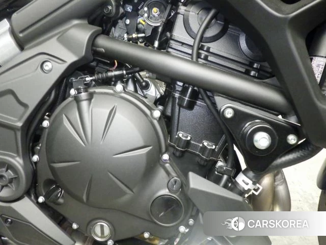Engine photo