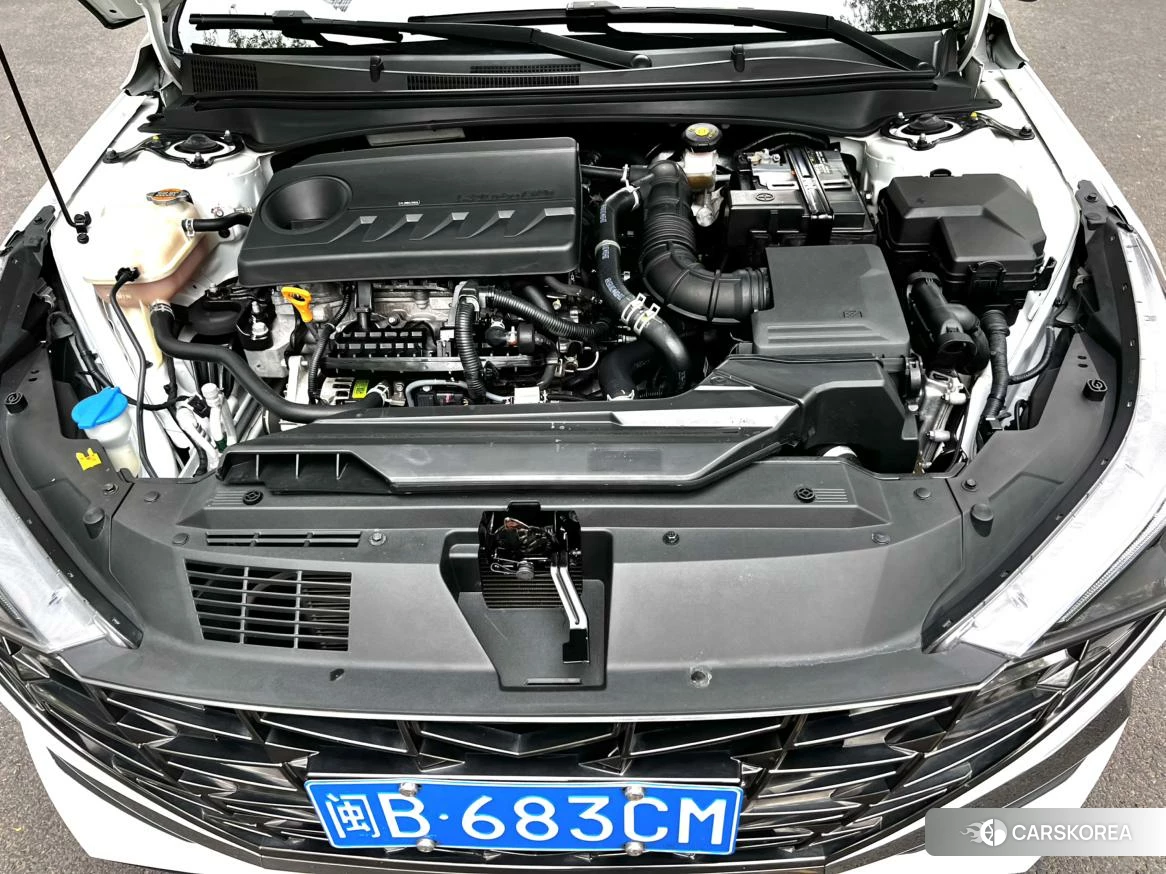 Hyundai Elantra id 4461494 из Китая 10