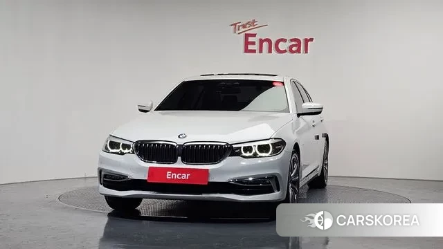 BMW 5 Series (G30) id 3374983 из Кореи 13