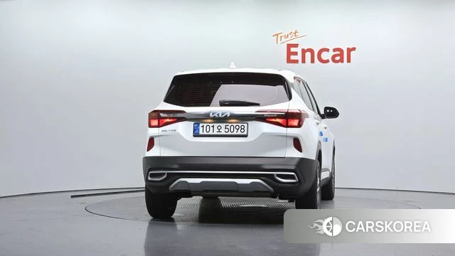 Kia Seltos id 4604010 из Кореи 23