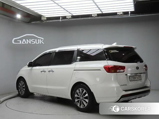 Kia All New Carnival id 4596498 из Кореи 13