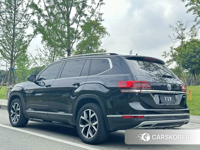 Volkswagen Tourang id 4217529 из Китая 18