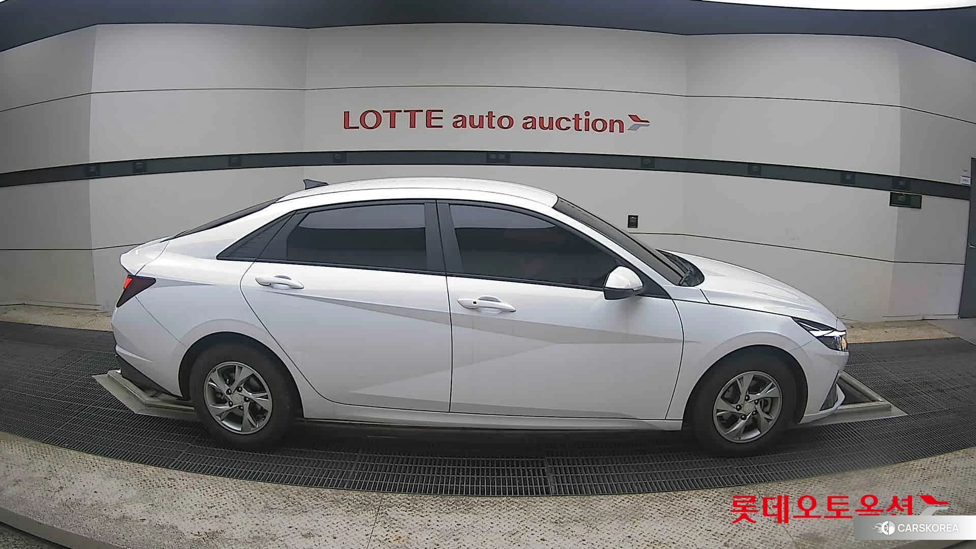 Hyundai Avante id 4289373 из Кореи 23