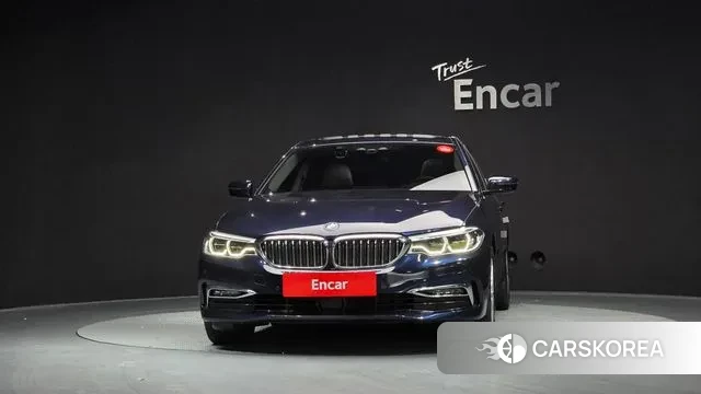 BMW 5 Series (G30) id 3459392 из Кореи 13