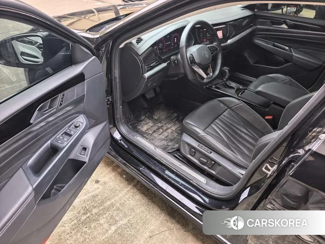 Volkswagen Passat id 4258754 из Китая 11
