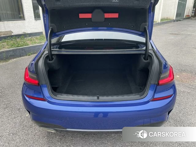 BMW 3 series id 4253505 из Китая 8