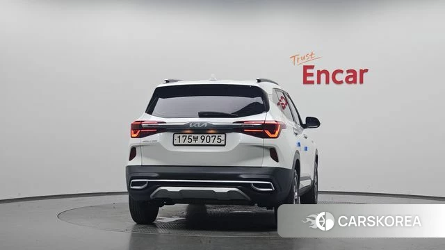 Kia Seltos id 4495393 из Кореи 23