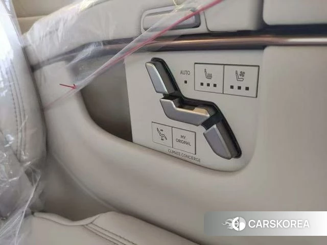 Lexus LM 2026 Черный из Китая, фото 3