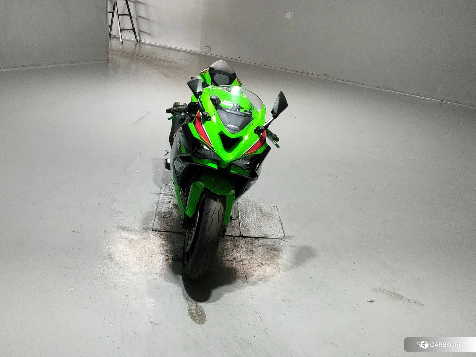 Проданный Kawasaki ZX-6R NINJA 2024 из Японии, фото 3