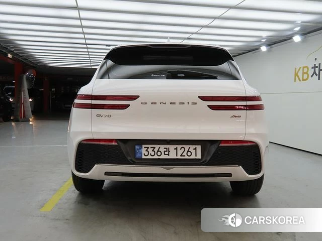 Genesis GV70 id 4179514 из Кореи 13