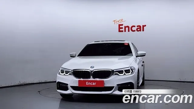 BMW 5 Series (G30) id 2892159 из Кореи 13