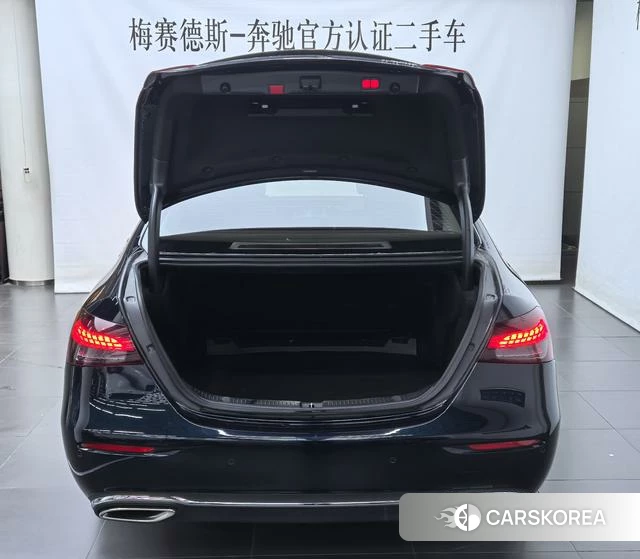 Mercedes-Benz E-class id 4260425 из Китая 13