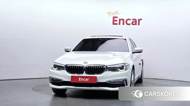 BMW 5 Series (G30) id 4471652 из Кореи 13