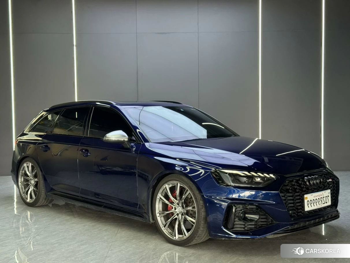 Audi RS 4 2020 Синий из Китая, фото 4
