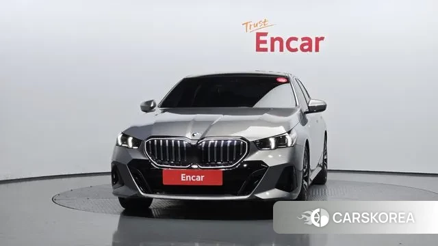 BMW 5 Series (G60) id 3415253 из Кореи 13