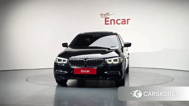 BMW 5 Series (G30) id 3407586 из Кореи 13