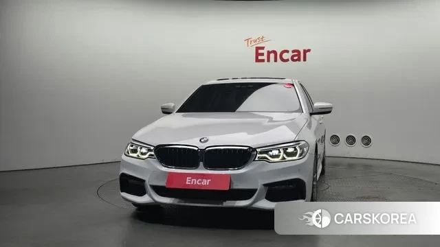 BMW 5 Series (G30) id 3076166 из Кореи 13