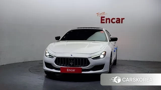 Maserati Ghibli id 3641806 из Кореи 13