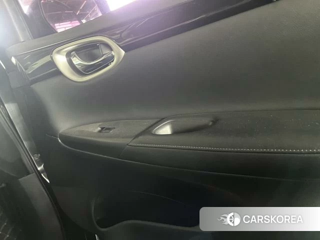 Nissan Xuan Yi 2018 Черный из Китая, фото 3