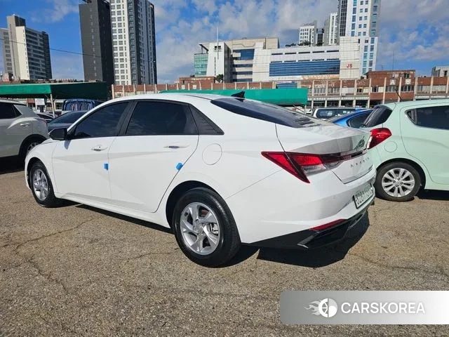 Hyundai Avante (CN7) id 3453910 из Кореи 9