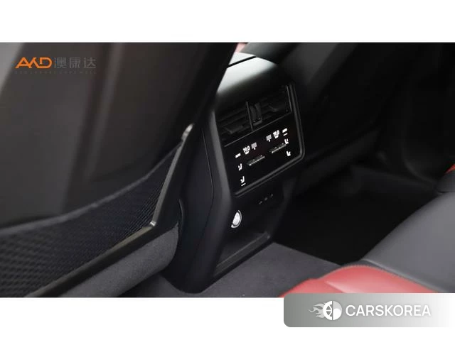 Porsche Cayenne 2025 Белый из Китая, фото 3