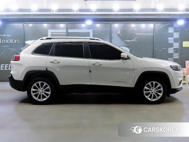 Jeep Cherokee (KL) id 3942484 из Кореи 13