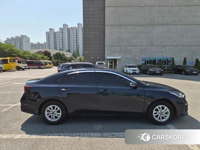 Kia Come New K3 id 4232393 из Кореи 12