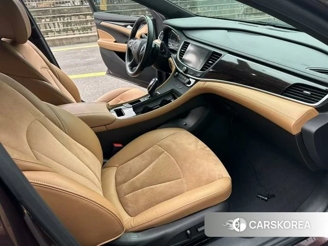 Buick Lacrosse 2018 Коричневый из Китая, фото 3