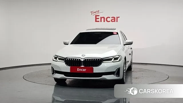 BMW 5 Series (G30) id 2965534 из Кореи 13