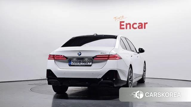 BMW 5 Series (G60) id 4455984 из Кореи 23