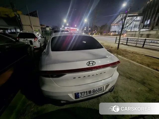 Hyundai The New Grandeur IG id 3777102 из Кореи 9