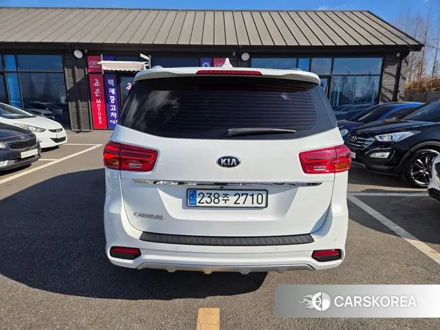 Kia The New Carnival id 3612411 из Кореи 13