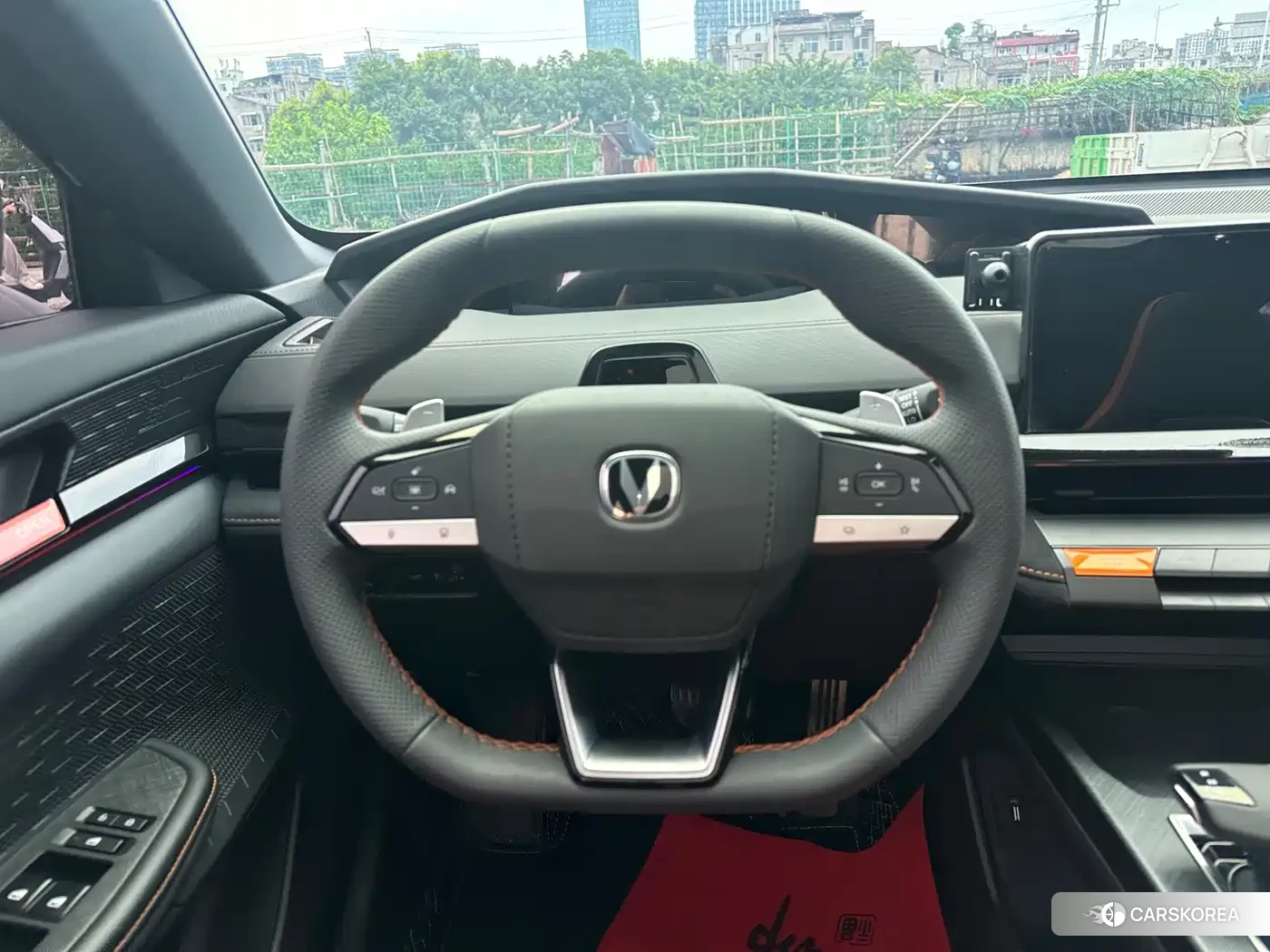 Chang'an Changan UNI-V id 4548256 из Китая 9