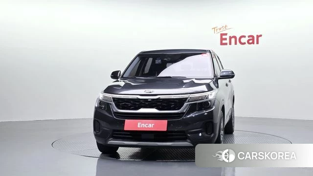 Kia Seltos id 4476350 из Кореи 23