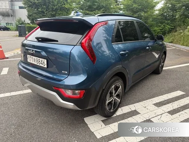 Kia Di Ol Nu Niro id 2894559 из Кореи 13