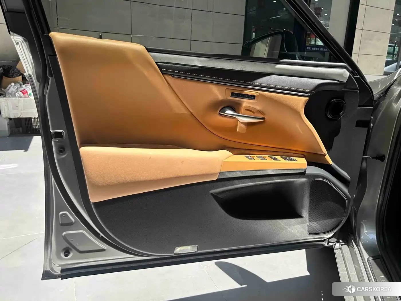 Lexus ES id 4686048 из Китая 13