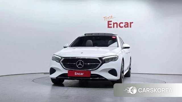 Mercedes-Benz E-Class W214 id 4248132 из Кореи 23