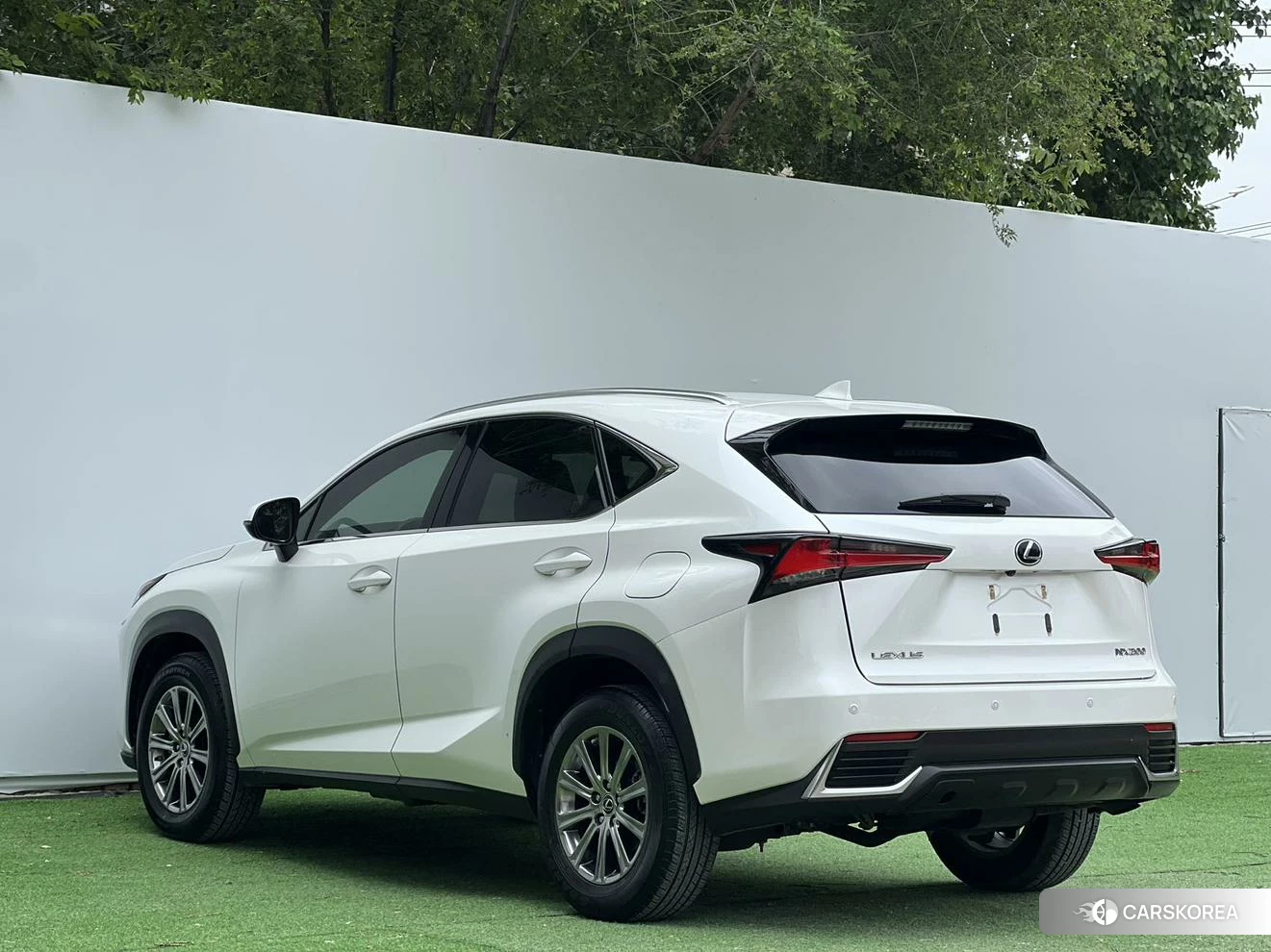 Lexus NX 2019 Белый из Китая, фото 3