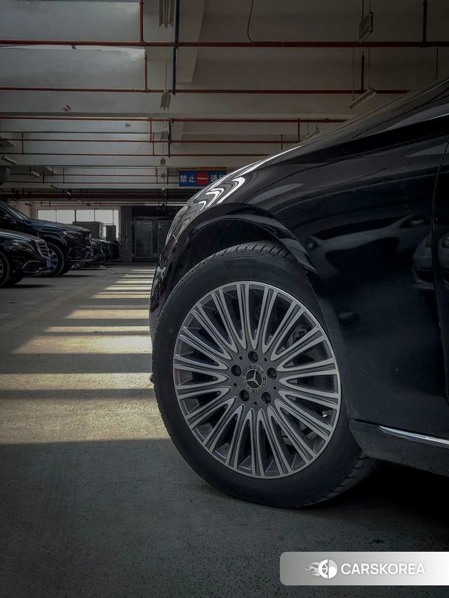 Mercedes-Benz E-class id 4290870 из Китая 10