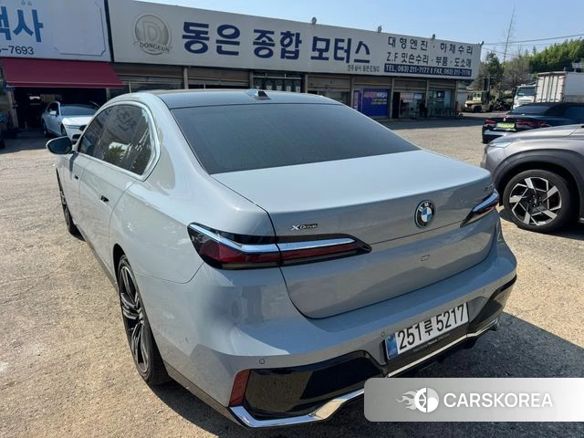 BMW 7 Series (G70) 2025 Серый из Кореи, фото 3