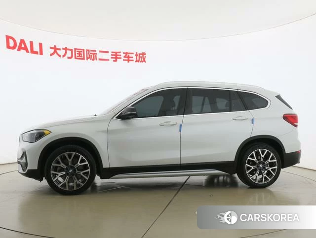 BMW X1 id 4263952 из Китая 9