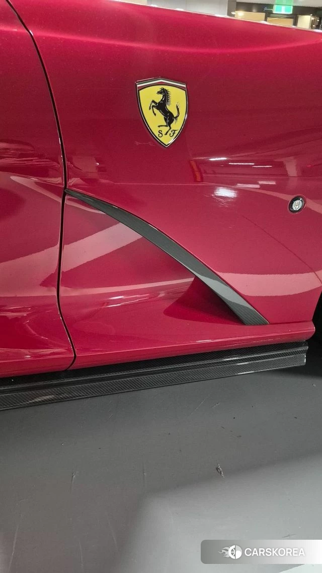 Ferrari 812 Superfast id 3801237 из Кореи 11