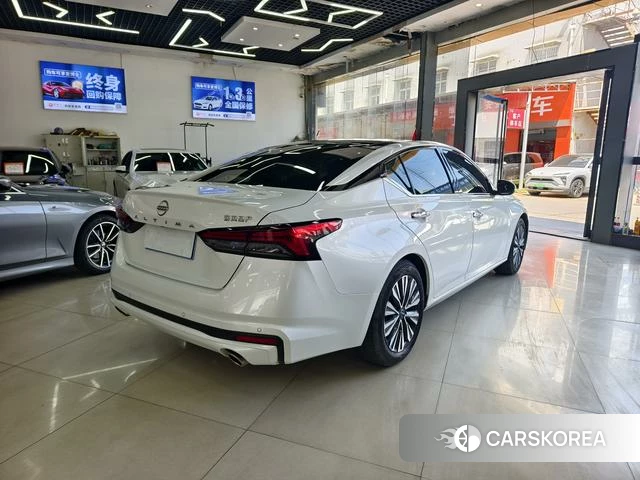 Nissan Teana id 4272653 из Китая 11