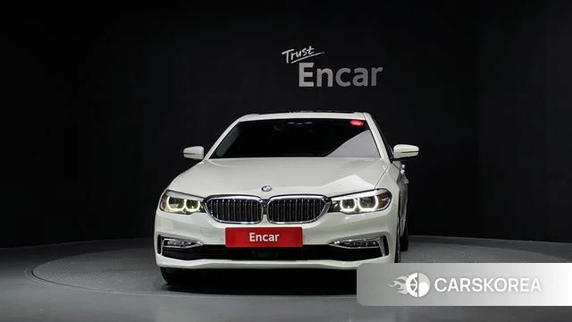 BMW 5 Series (G30) id 4900707 из Кореи 23