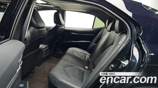 Toyota Camry (XV70) id 2679010 из Кореи 13